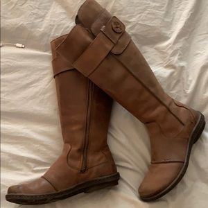 Born tan leather boots.